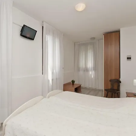 Ca' Del Pomo Grana' B&B 무라노